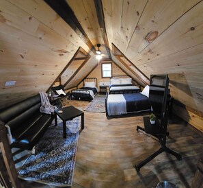 4 Schlafzimmer, Bügeleisen/Bügelbrett, kostenloses WLAN, Bettwäsche