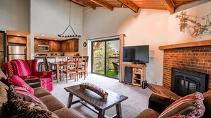 TV, fireplace, DVD player - Beautifully Remodeled Condo at Mountainwood (Breckenridge)