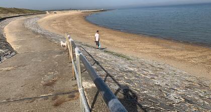 Immaculate 2-bed Caravan in Clacton-on-sea