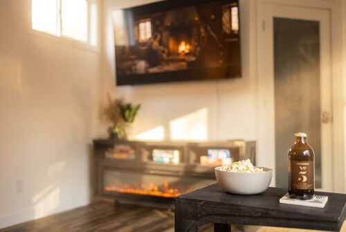 Central location | Hot Tub | Heated Pool | Digital Game Table