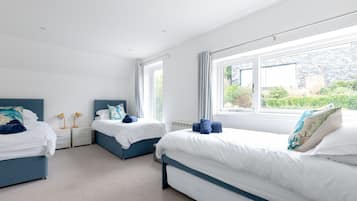 3 bedrooms, individually decorated, individually furnished, free WiFi