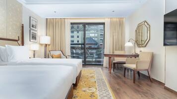 Minibar, in-room safe, desk, laptop workspace