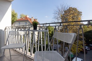 Sun deck
