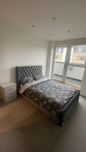 Appartement | 2 chambres, Wi-Fi gratuit, draps fournis