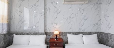 Hypo-allergenic bedding, memory foam beds, minibar