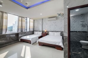 Hypo-allergenic bedding, memory foam beds, minibar