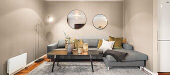 Enter Amalie Apartment Hotel