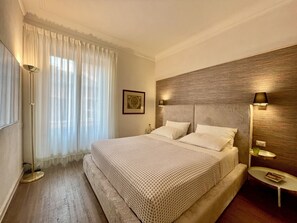 2 chambres, bureau, fer et planche à repasser, Wi-Fi gratuit