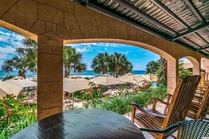 Outdoor dining - Oceanfront Stay for Families (Myrtle Beach)