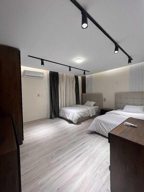 아파트 | 4 개의 침실, 다리미/다리미판, 무료 WiFi