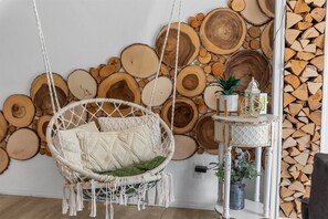 คอนโด, เตียงใหญ่ 2 เตียง, ระเบียง, วิวสนามกอล์ฟ (Tranquil Treehouse Loft) | ภายใน