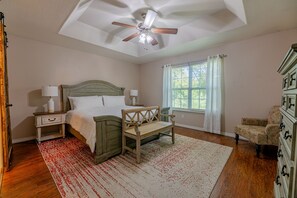 3 camere, una scrivania, Wi-Fi gratuito, lenzuola