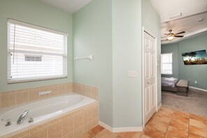 House, Multiple Beds, Pool Access, Pool View (Devine Paradise at Tuscan Ridge) | Bathroom | Hair dryer, towels - Devine Paradise at Tuscan Ridge (Davenport)