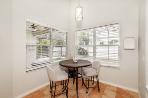 House, Multiple Beds, Pool Access, Pool View (Devine Paradise at Tuscan Ridge) | In-room dining
