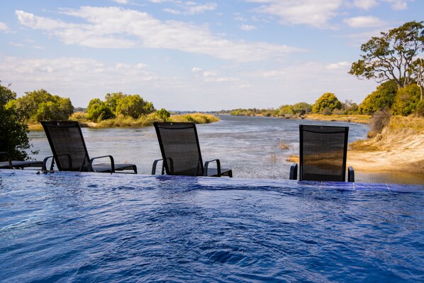 Outdoor pool, pool loungers