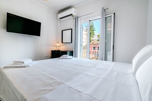 1 habitación, sistema de insonorización, wifi gratis y ropa de cama 
