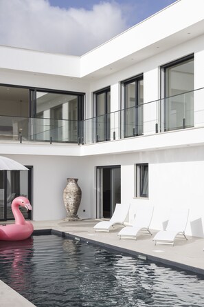 Piscine extérieure