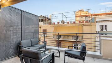 Single Studio with balcony | Terrasse/Patio