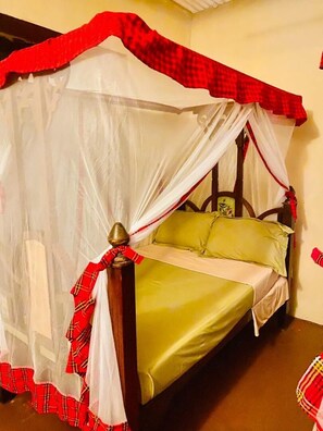 Deluxe House | 3 bedrooms, premium bedding, Tempur-Pedic beds, individually decorated - Safari House  (Zanzibar Town)