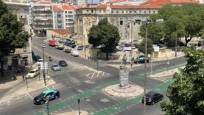 Quarto 6 camas feminino | Down comforters, memory foam beds, WiFi (free) - Samps Hostel (Lisbon)