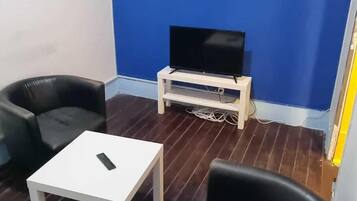 Dormitorio 6 camas 2 C | Living area