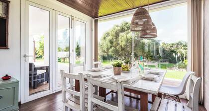 Bell Veure - Four Bedroom Villa, Sleeps 8