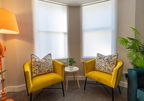 Interior - Station Lodge By My Getaways (Brighton)