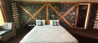Shanghai Resort - Skardu