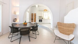 Uklassifisert bilde, 2 av 49, knapp