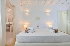 5 chambres, fer et planche à repasser, accès au Wi-Fi (inclus)