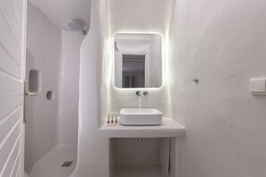 Shower, hair dryer, towels - 9 Muses Villa Melpomeni ,3BR ,Private small pool! (Mykonos)