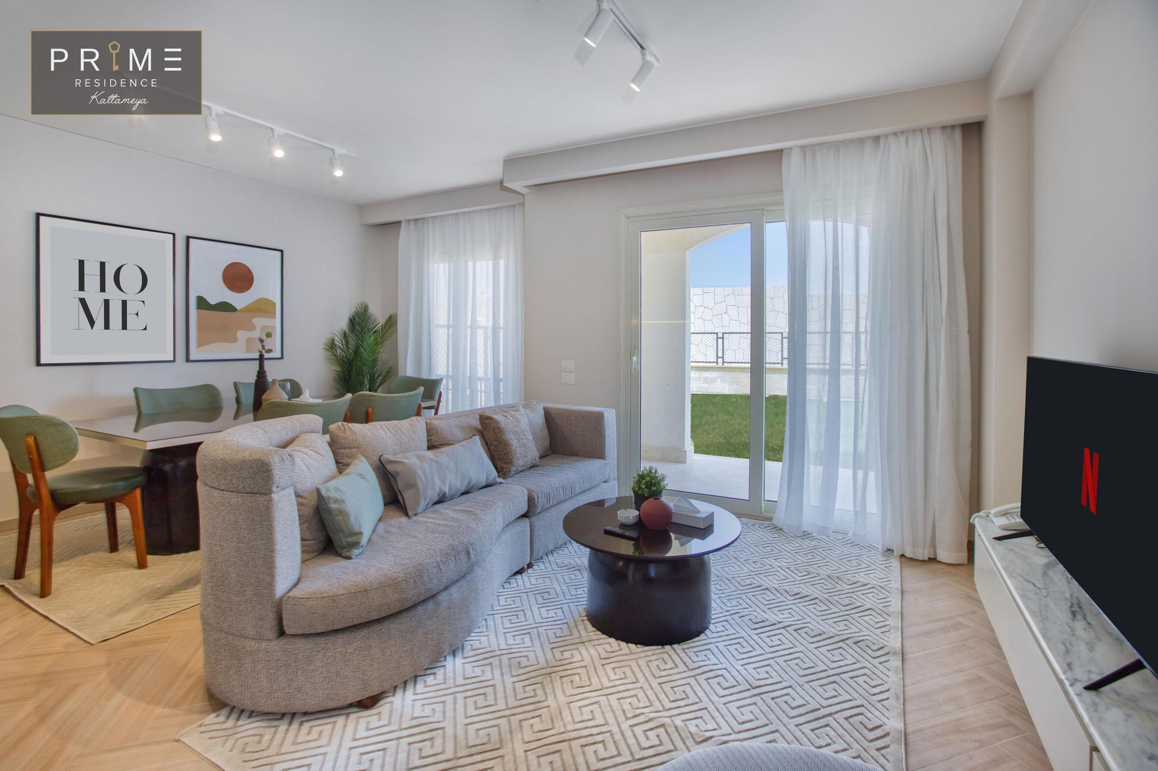 Standaard appartement, 2 slaapkamers | Een minibar, een kluis op de kamer, verduisterende gordijnen