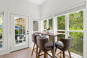 House, 2 Queen Beds, Patio, Garden View (South Congress Hideaway) | In-room dining - Style & Serenity - Steps Away From South Congress (Austin)