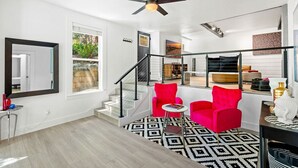 House, 2 Queen Beds, Patio, Garden View (South Congress Hideaway) | Living area - Style & Serenity - Steps Away From South Congress (Austin)
