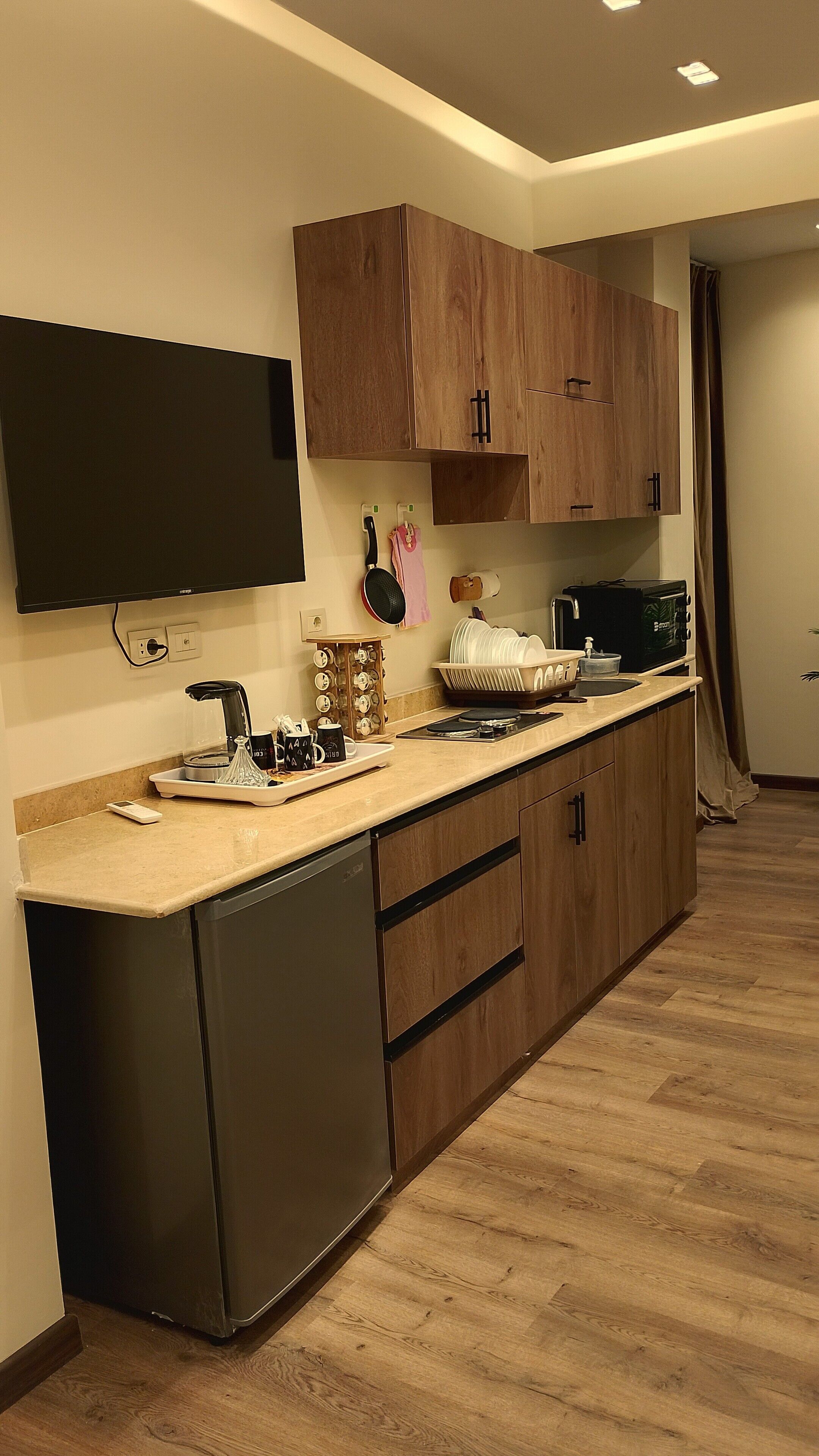 Photo - Nun Pyramids INN