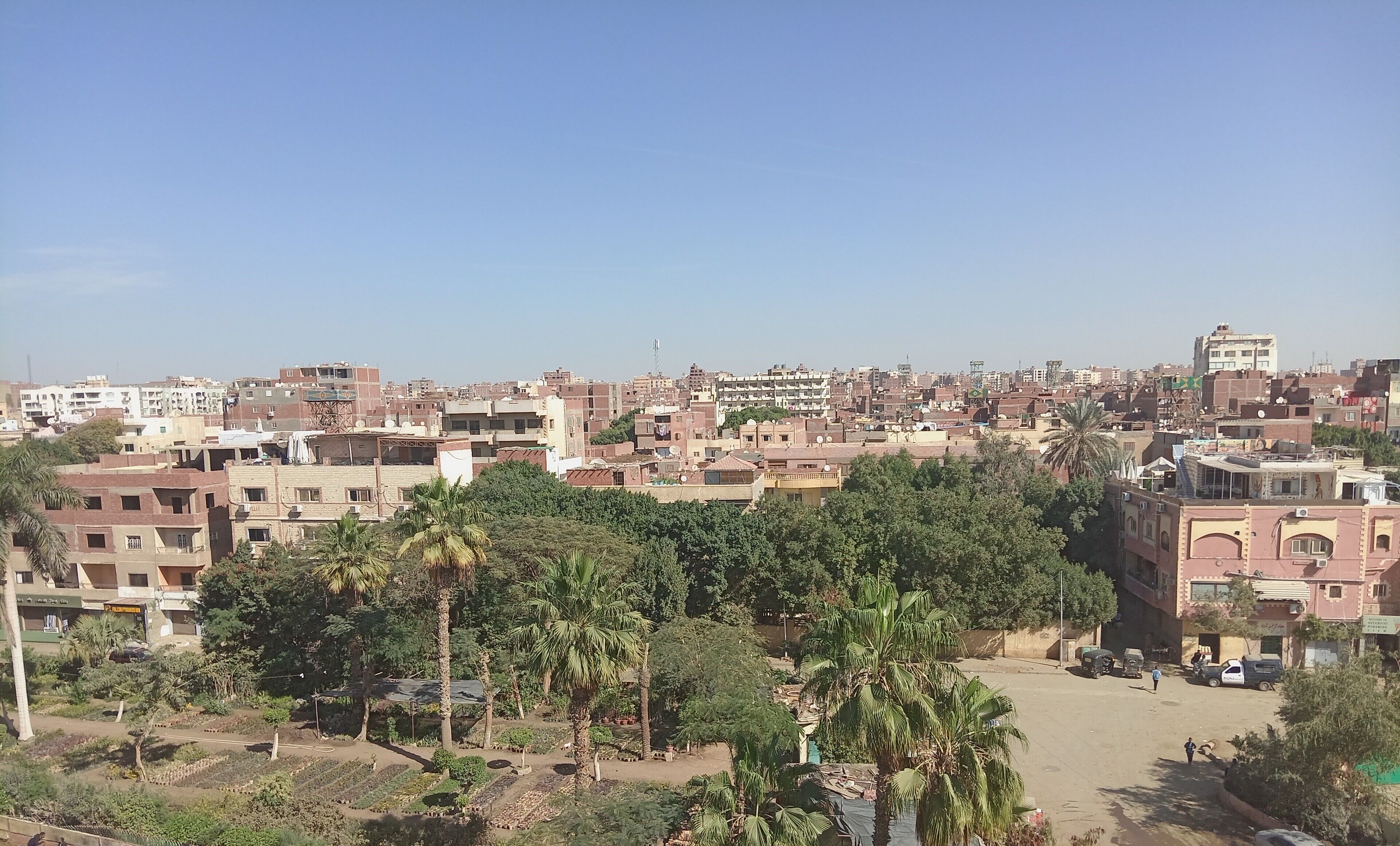 Photo - Nun Pyramids INN