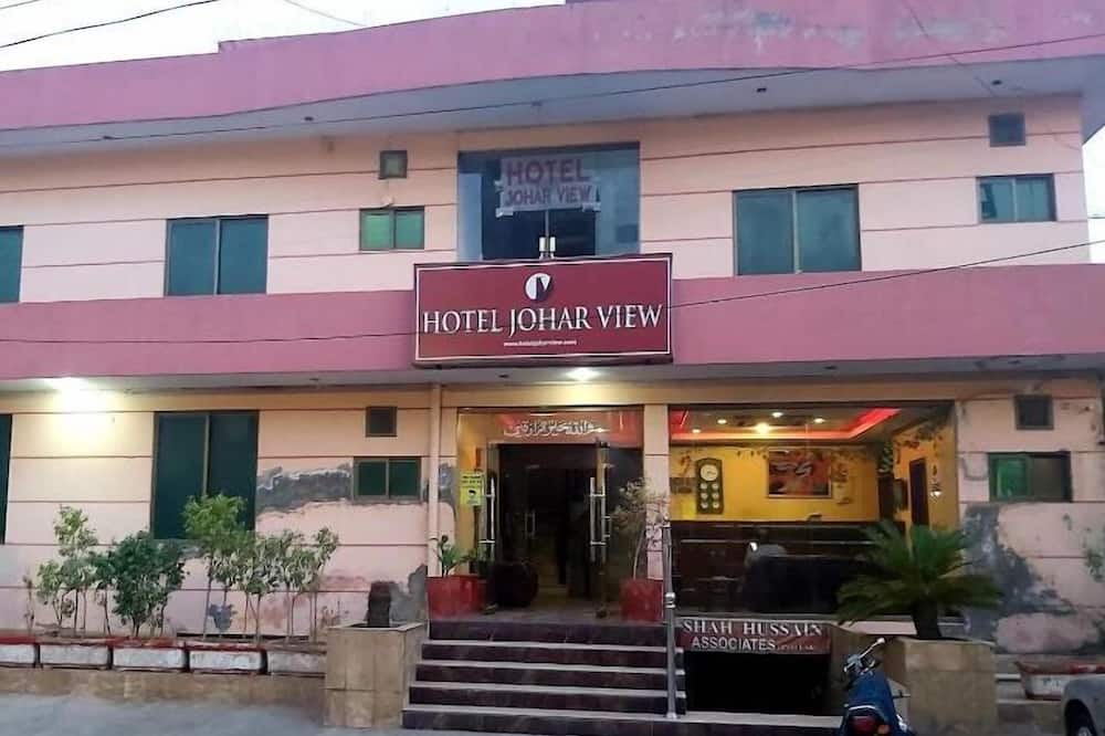 Hotel Johar View