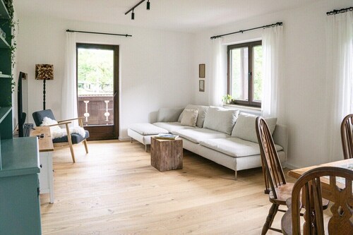 Servus Sepp – Moderne alpine Einrichtung & atemberaubender Ausblick