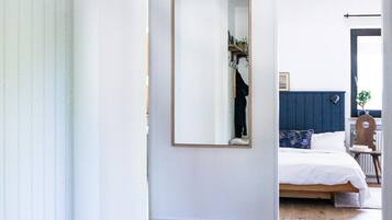 2 Schlafzimmer, BĂŒgeleisen/BĂŒgelbrett, kostenloses WLAN, BettwĂ€sche