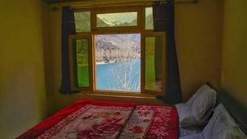 Standard Double or Twin Room | Soundproofing, iron/ironing board, free WiFi