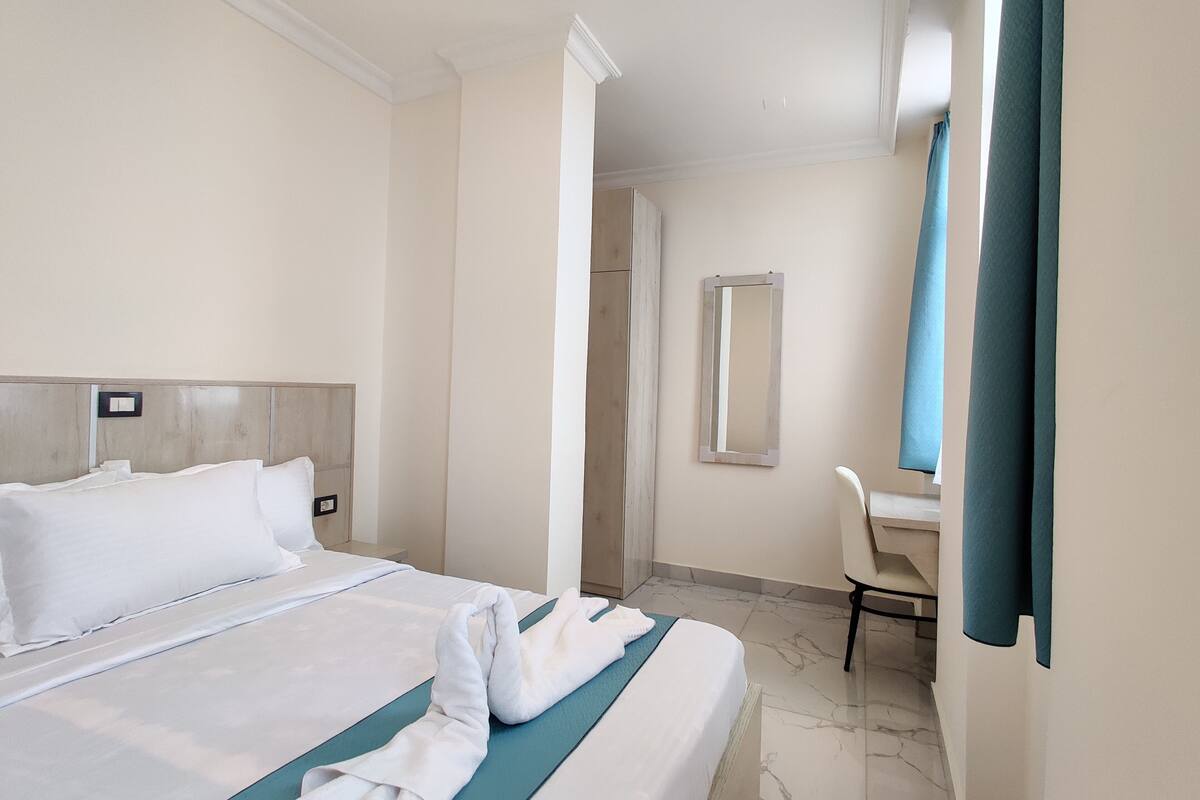 Room | 1 bedroom, desk, laptop workspace, free WiFi