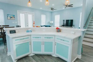 Interior - Stunning, 2021 Build & Near Everything - Paradise (Surfside Beach)