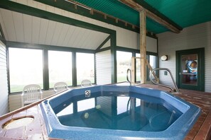 Interior - Harbor Ridge Resort - 2BR/2.5BA - Great Location (Southwest Harbor)