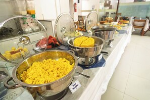 Ilmainen päivittäinen buffetaamiainen 