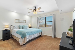 Condo, Multiple Beds, Patio, Golf View (Legacy View at Pointe ) | 2 bedrooms, individually decorated, individually furnished, bed sheets - Legacy View at Pointe - Branson (Branson)