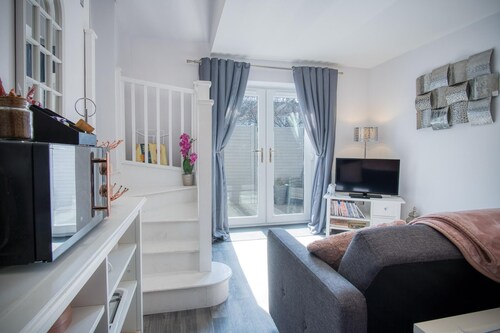 Portway Nook - 1 Bedroom Studio - Bishopston