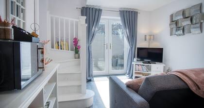 Portway Nook - 1 Bedroom Studio - Bishopston
