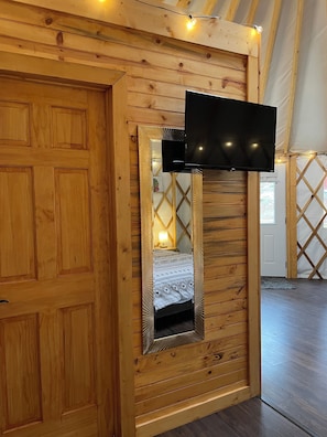 1 chambre, fer et planche Ă repasser, Wi-Fi, draps fournis