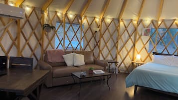 1 chambre, fer et planche Ă repasser, Wi-Fi, draps fournis