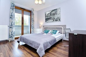Family Condo | 2 bedrooms, iron/ironing board, free WiFi - Rodzinny apartament dla 6 osób (Kraków)